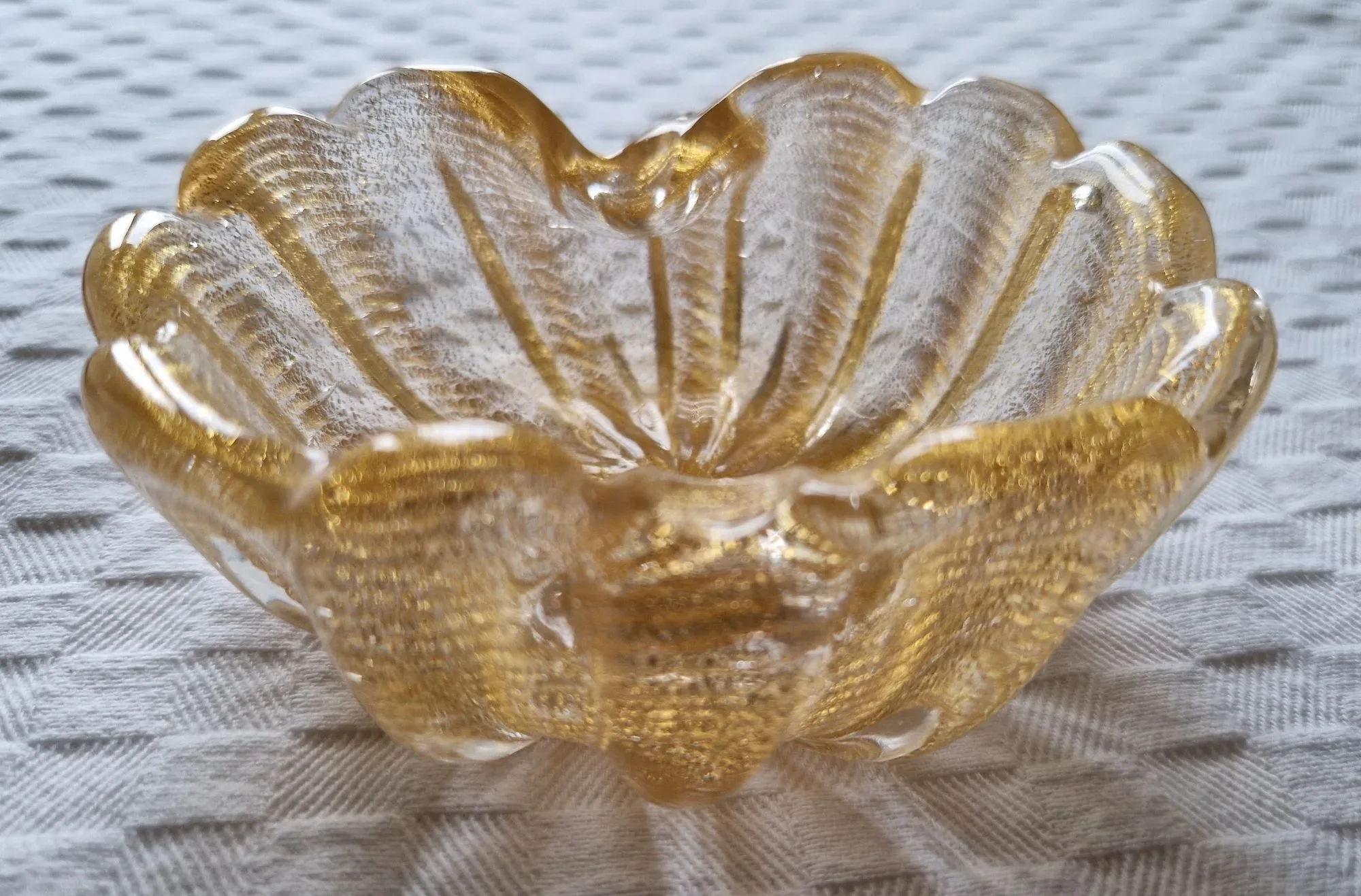 Murano Glasskål med Guldinlägg – Vintage Eleganse