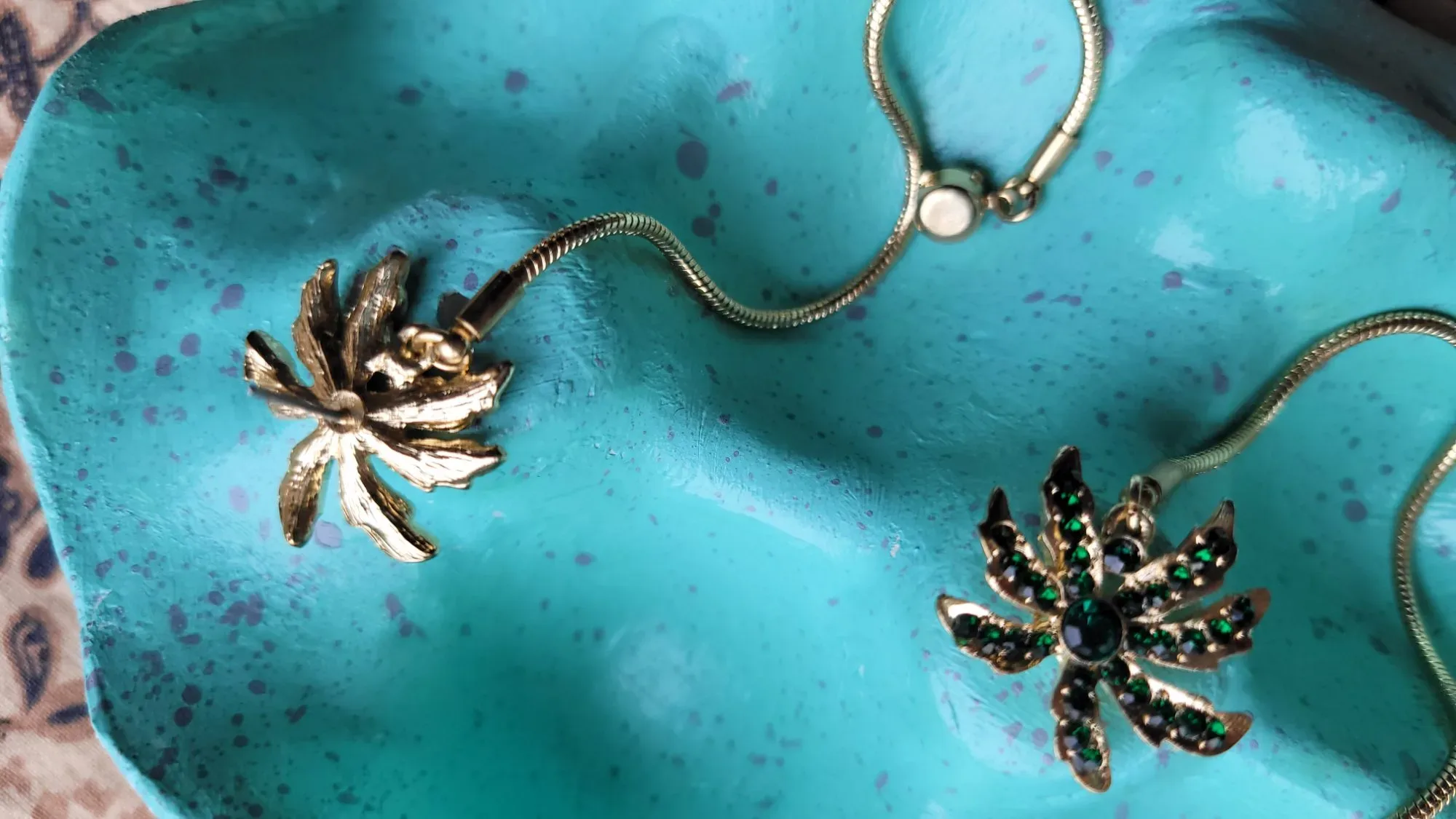 Glamorous Palm Tree Earrings with Green Stones - Image 3