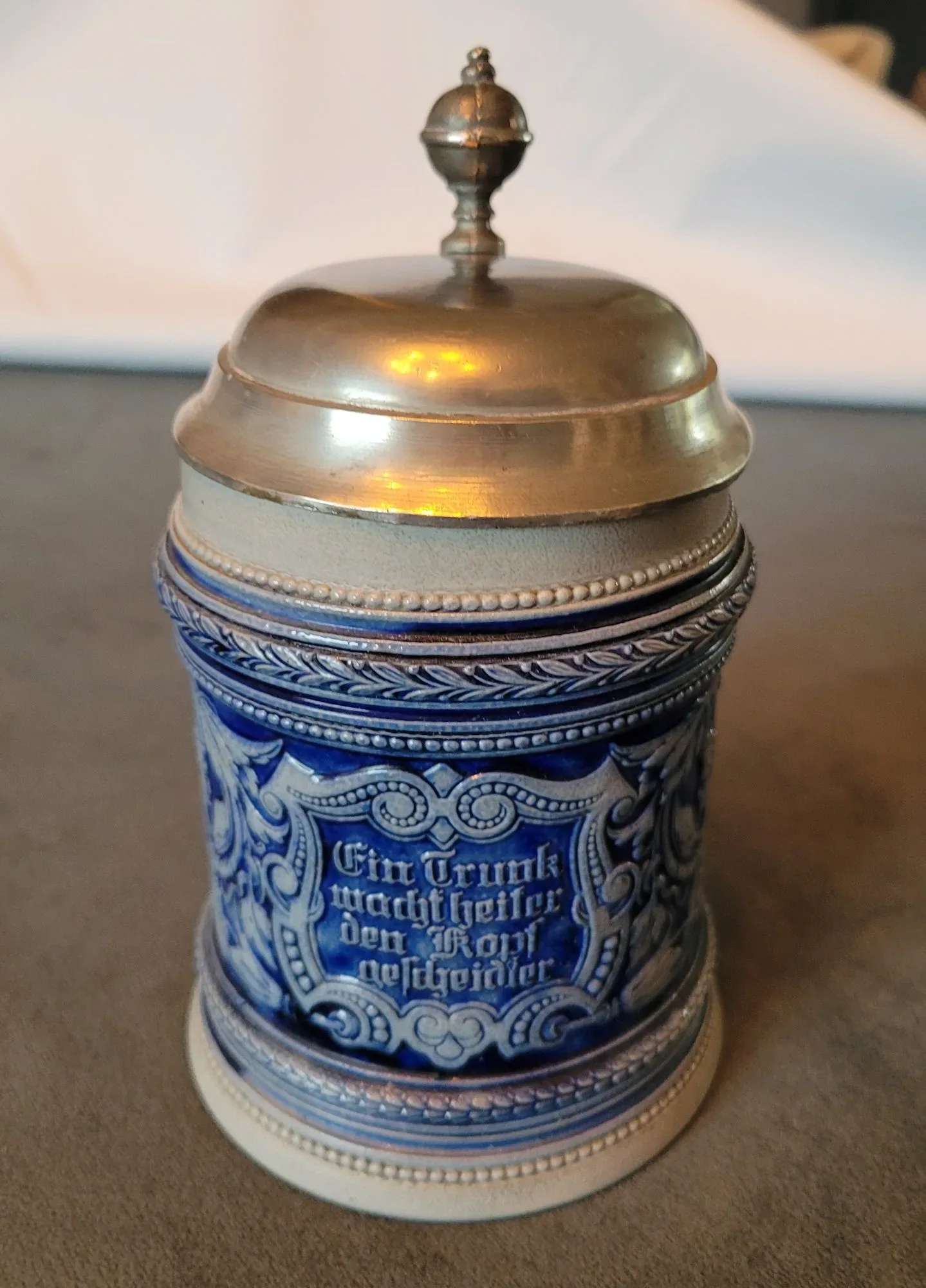 Par Tyska Vintage Ölsejdlar i Keramik med Tennlock - Bild 10
