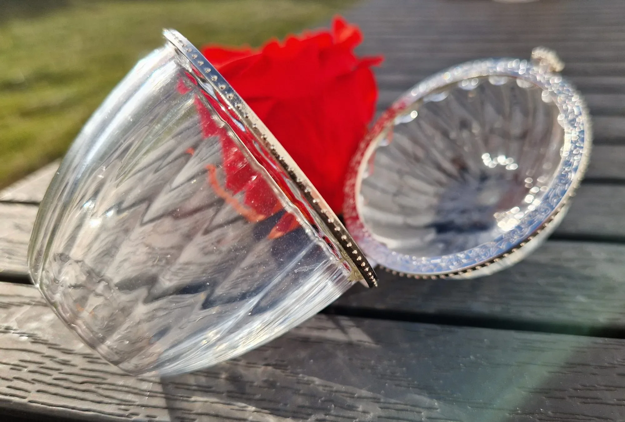 Vintage Glasask med Röd Ros – Smyckeskrin - Bild 6