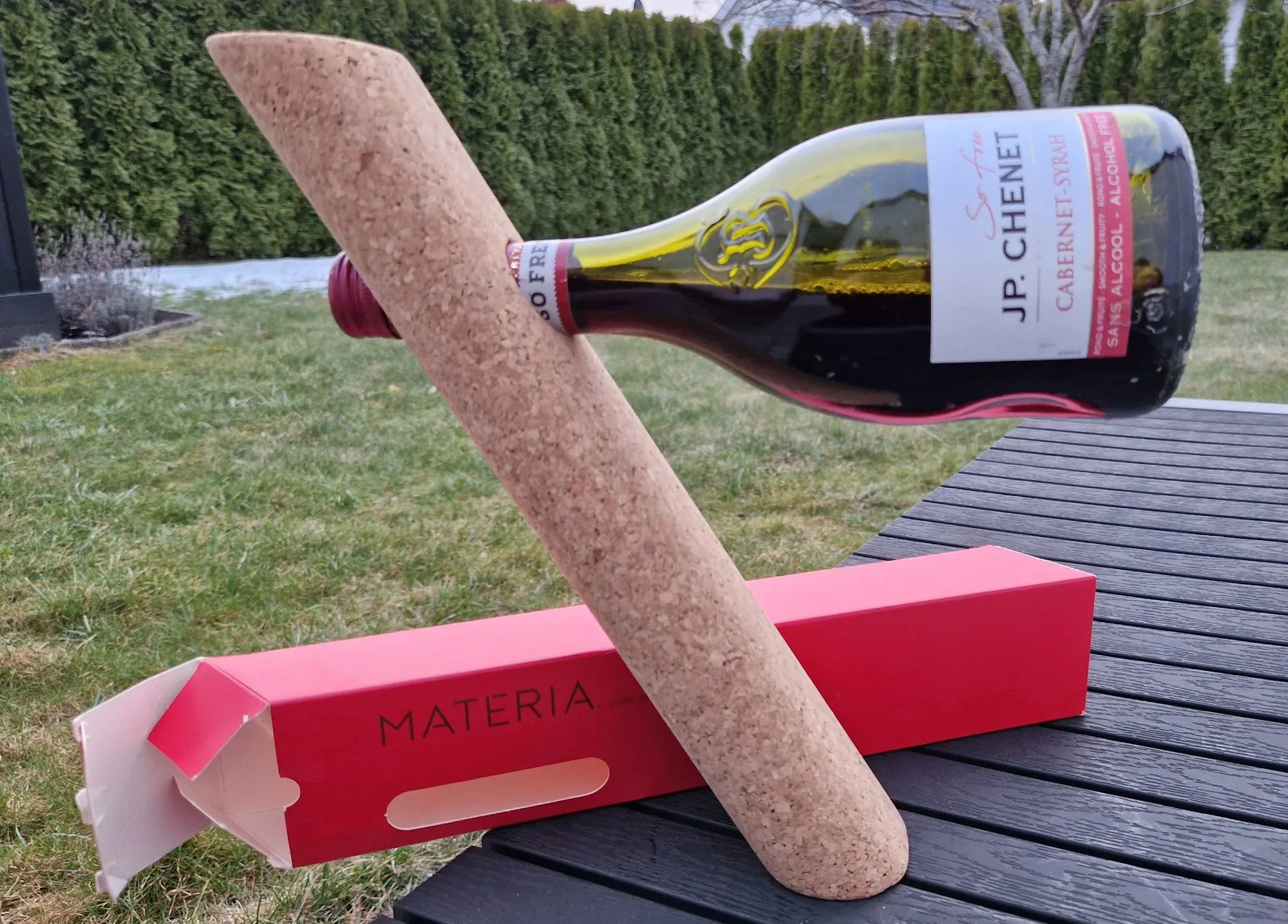 Unique Balancing Cork Bottle Holder – Materia Design