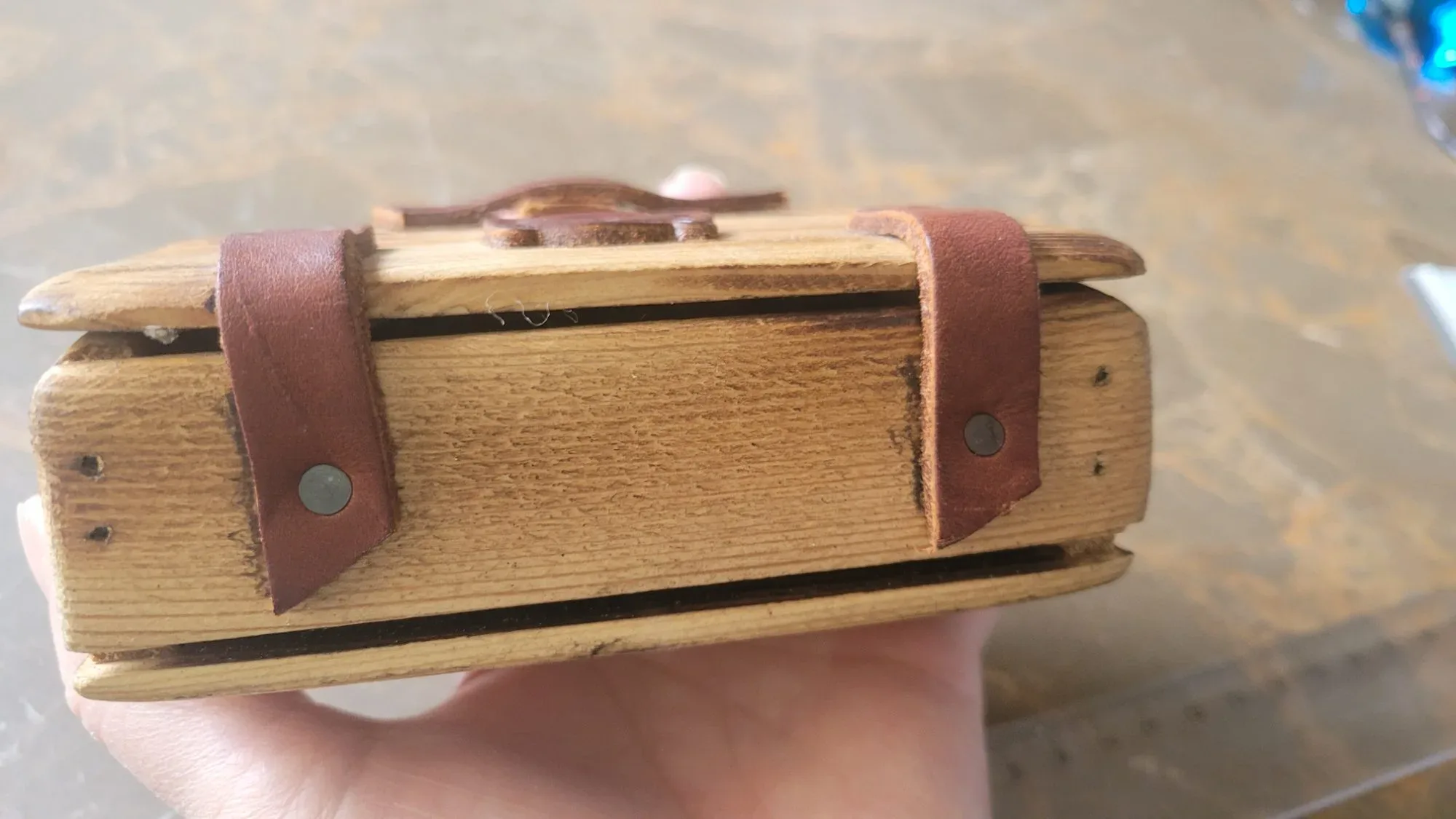 Unique Handmade Wooden Box with Sigtuna Town Hall Motif and Medallion - Image 3