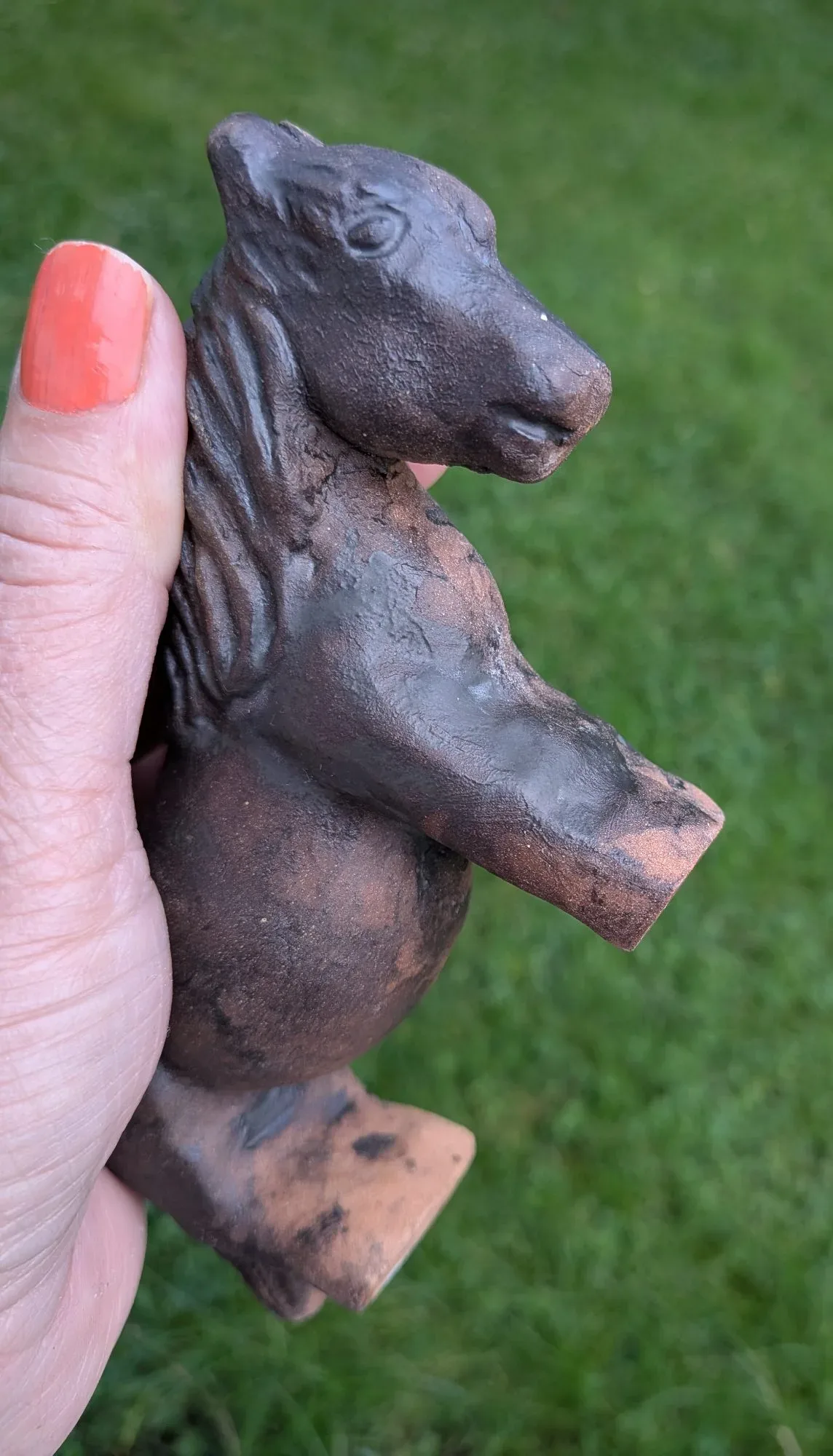 Wisby Keramikhäst – Rustik Vintagefigur - Bild 6