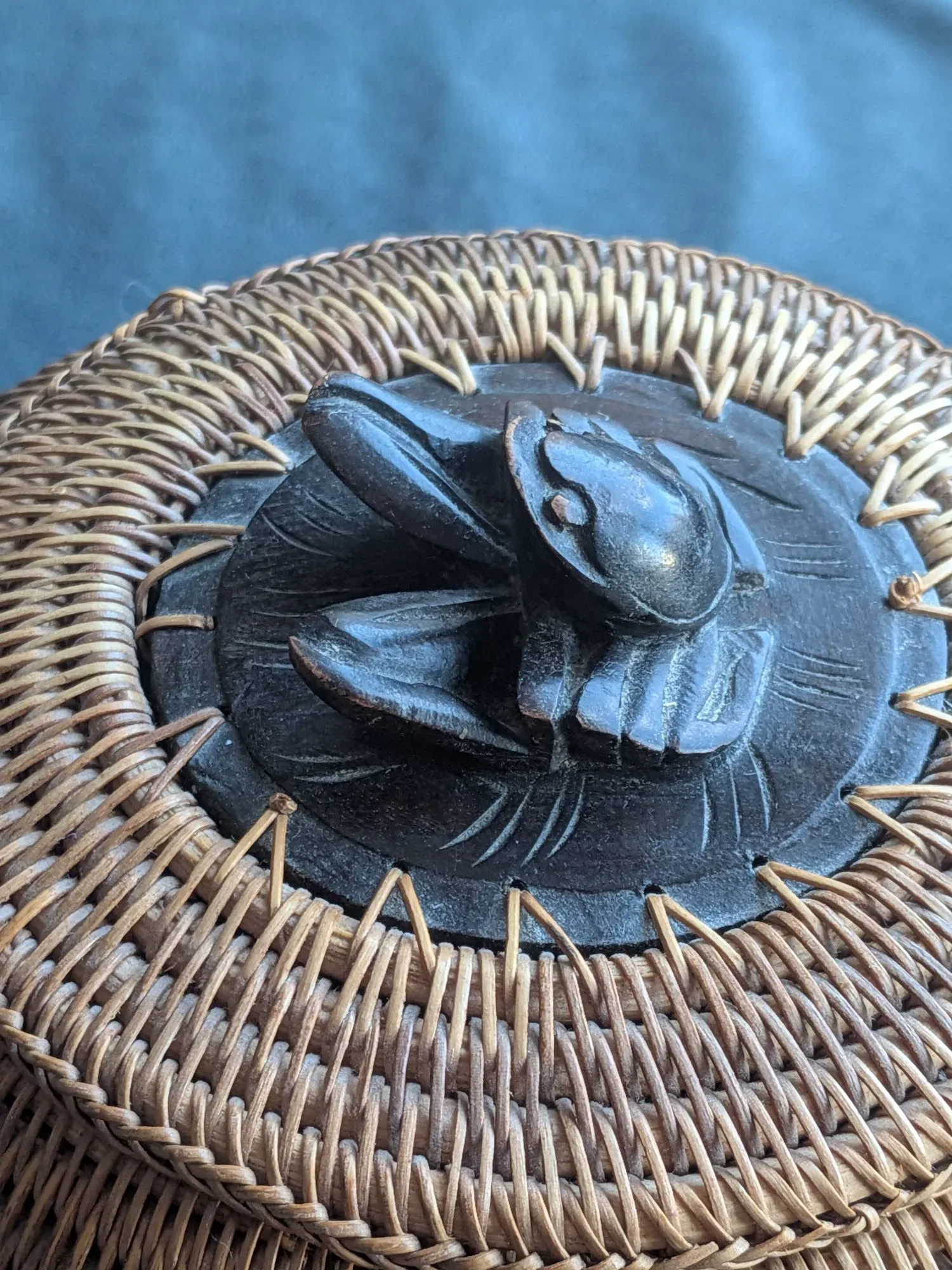 Decorative Braided Basket with Carved Insect - Image 6