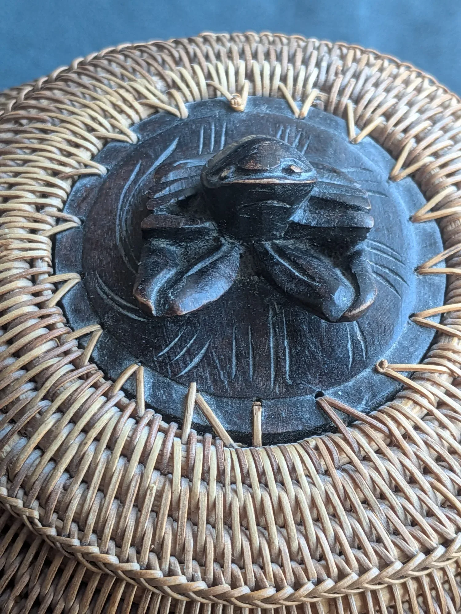 Decorative Braided Basket with Carved Insect - Image 5