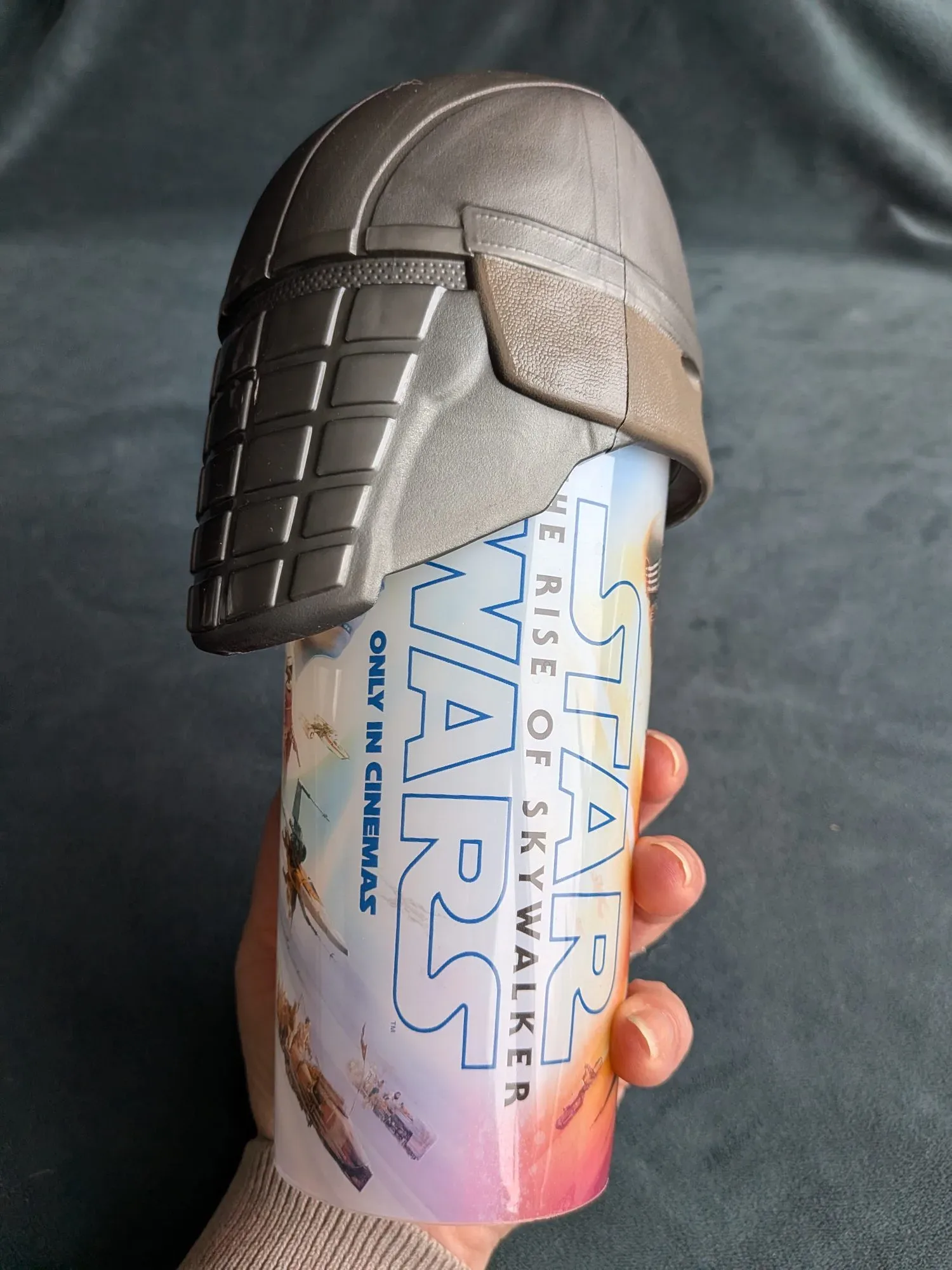 Star Wars Kylo Ren Biokopp med Hjälmlock - Bild 2