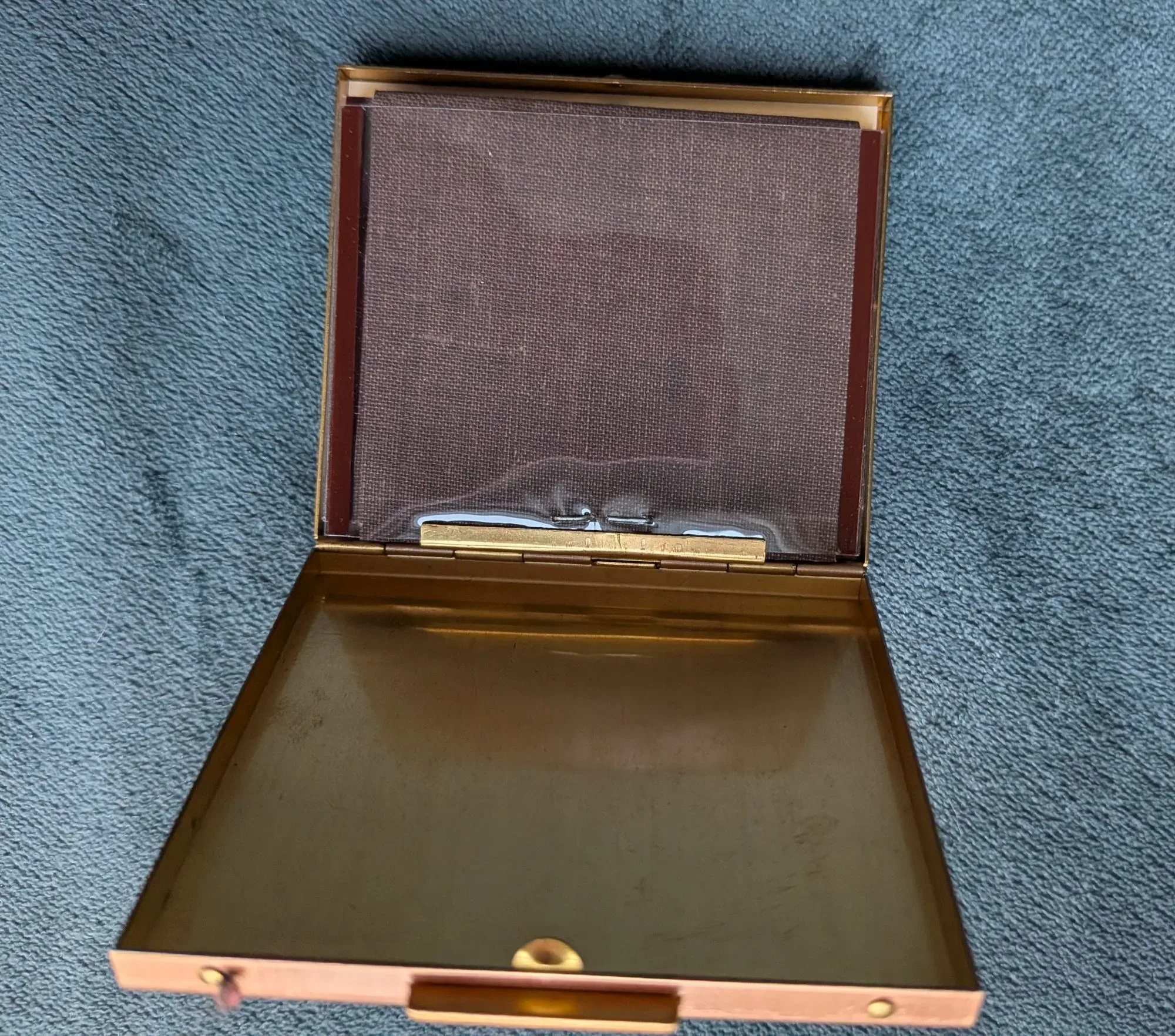 Elegant Vintage Fotobox i Guldfärgad Metall - Bild 5