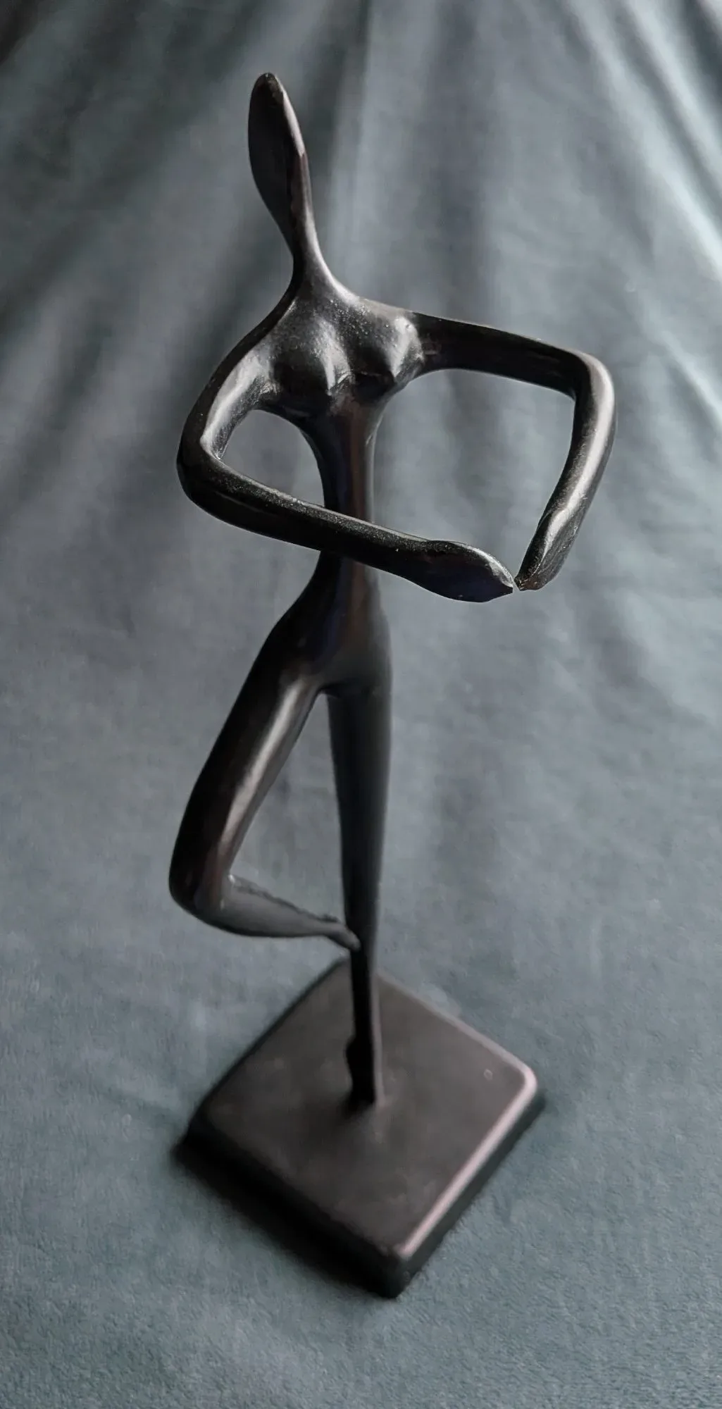 Elegant Abstract Figurine – Dancing Woman, approx. 28 cm