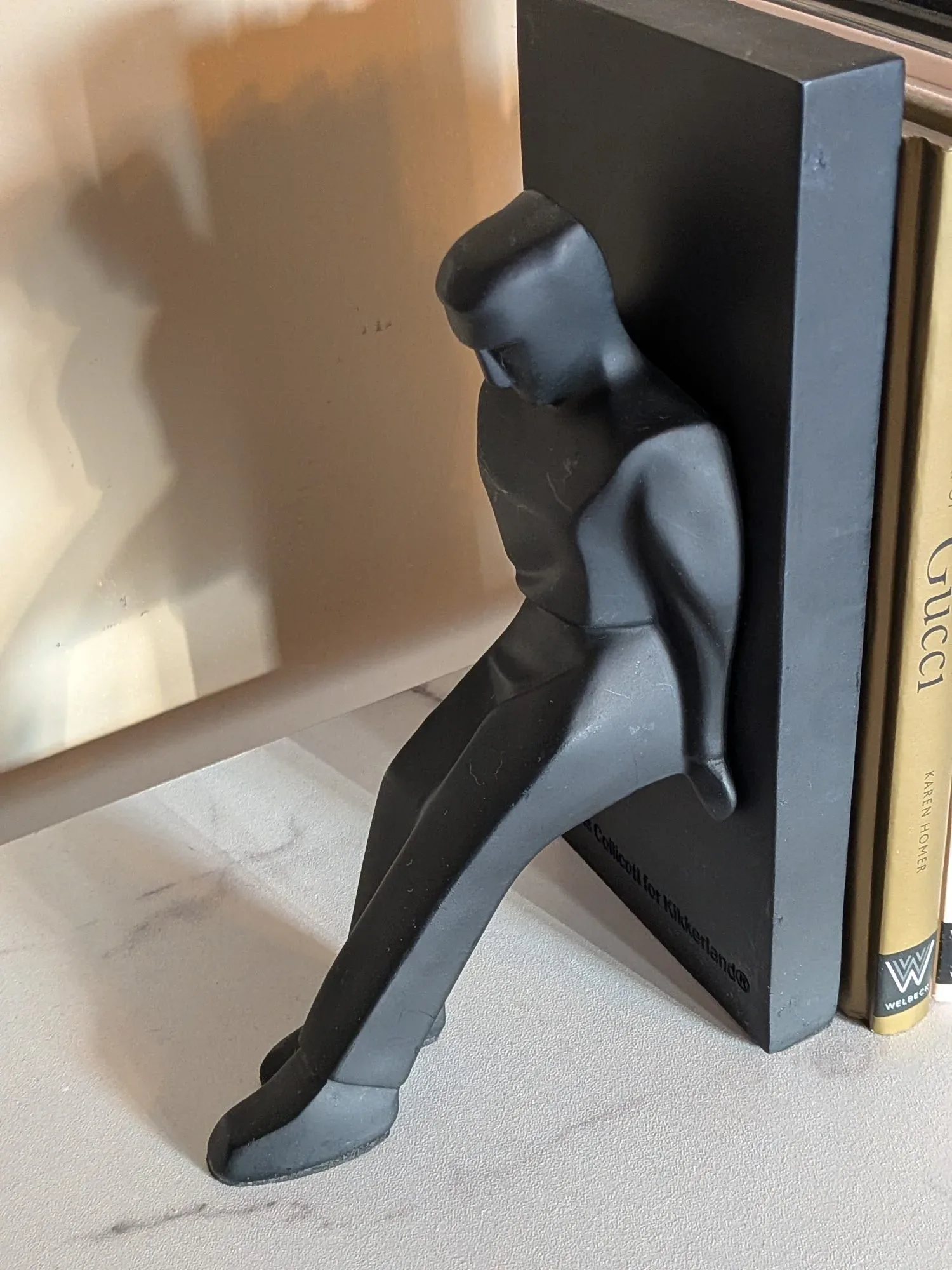 Designade Bokstöd Kikkerland – Chris Collicott, Svart - Bild 6
