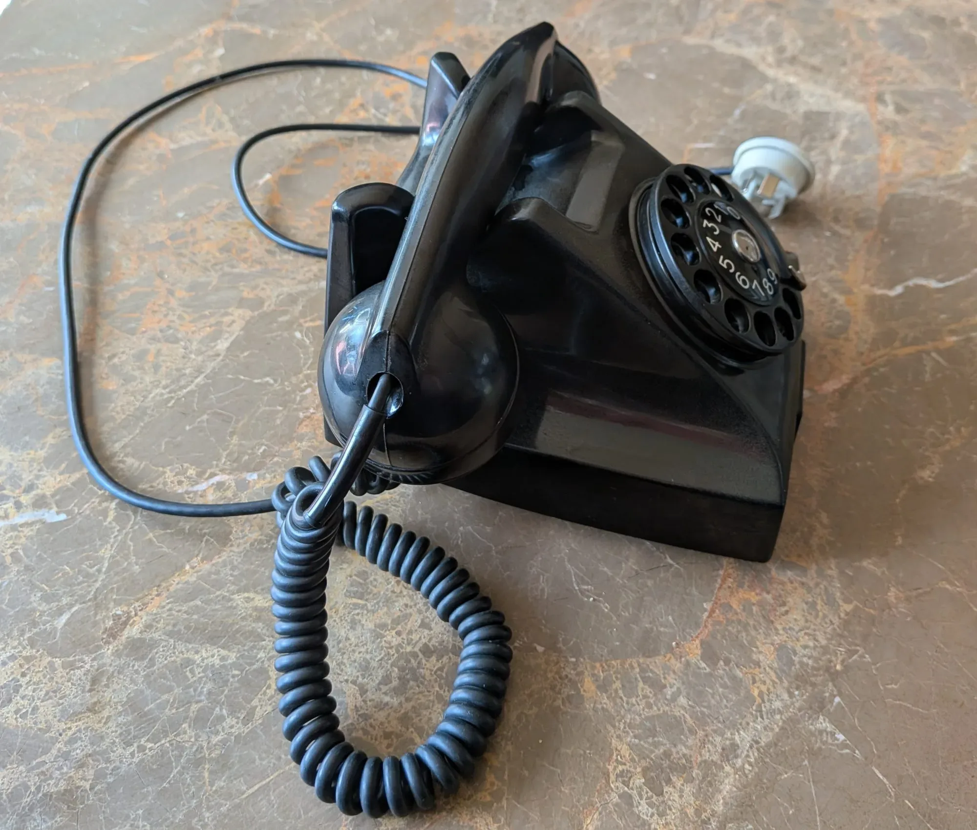 Klassisk Svart Bakelittelefon – Vintage Televerket - Bild 4