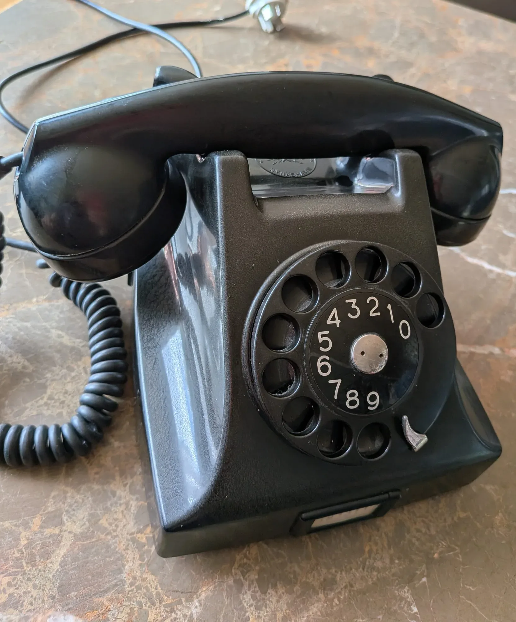 Klassisk Svart Bakelittelefon – Vintage Televerket - Bild 3