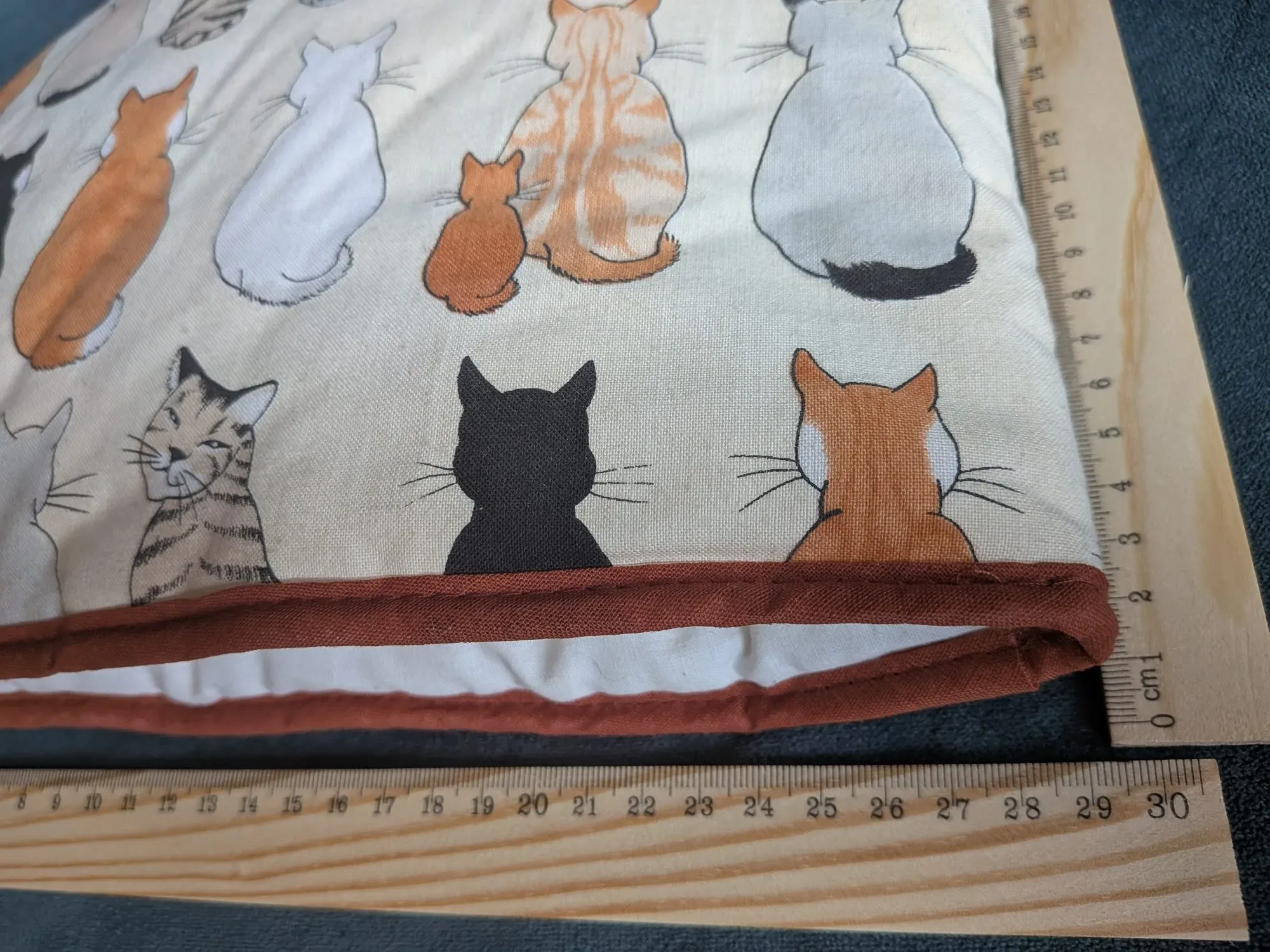 Vintage Tehuva med Kattmotiv från Ulster Weavers - Bild 2