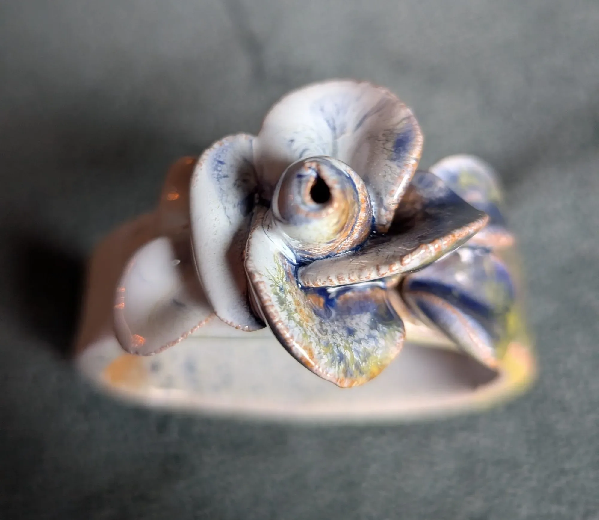 Handmade Ceramic Flower Napkin Rings, A Pair - Image 4