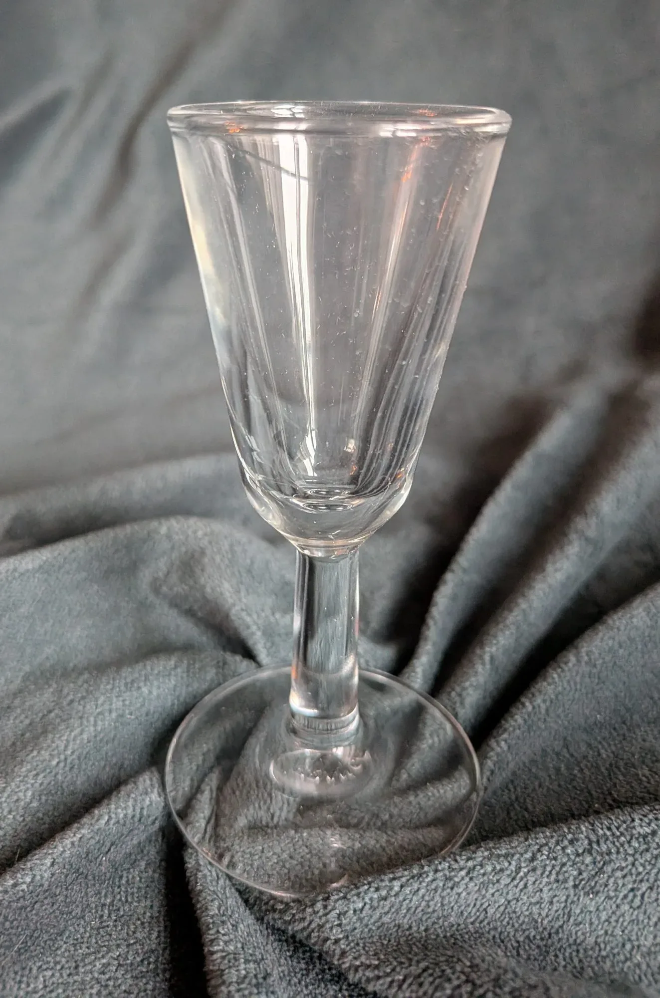 Luminarc Schnapps Glasses 2cl, Set of 6 in Original Box - Image 5