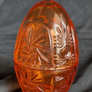 Vintage Amber Glass Box – Egg-Shaped with Cut Details