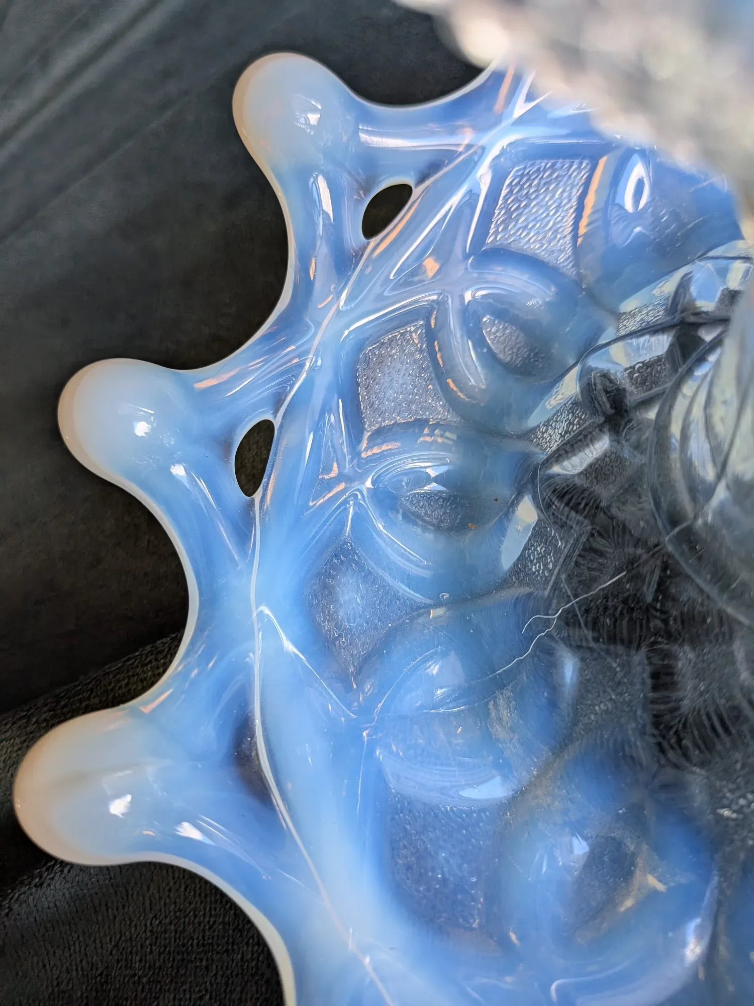 Vintage Opalescent Glasskål med Hjärtknopp - Bild 5