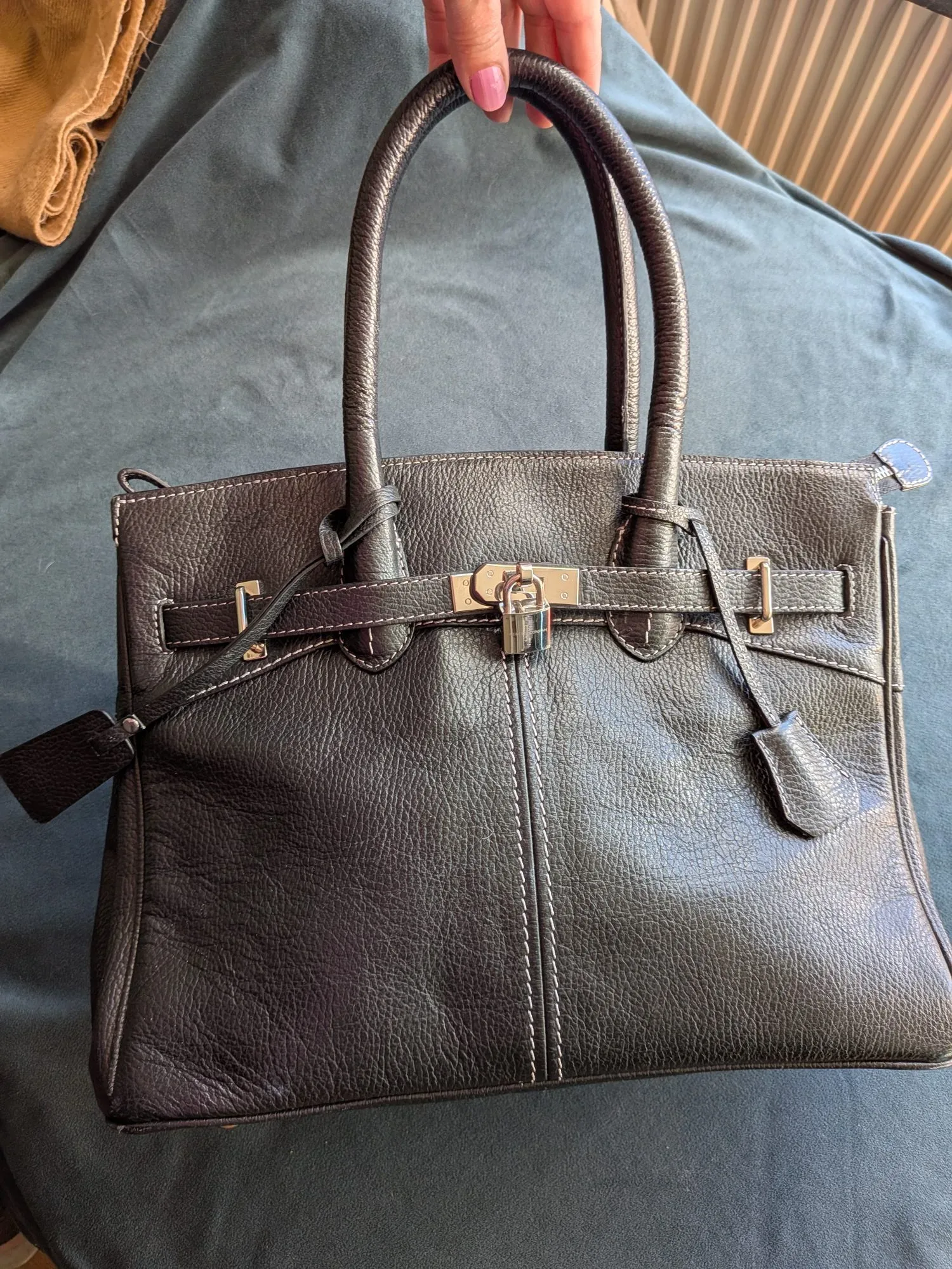 Elegant Jasper Conran Black Leather Handbag - Image 3