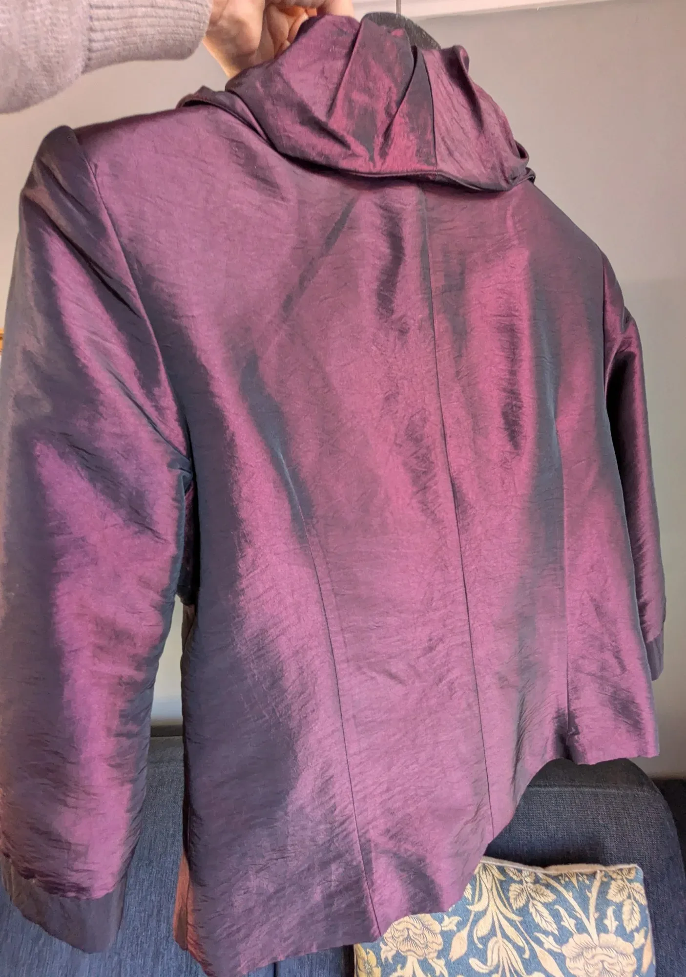 Isolde Polyester Taftliknande Kavaj, Storlek 40 - Bild 8