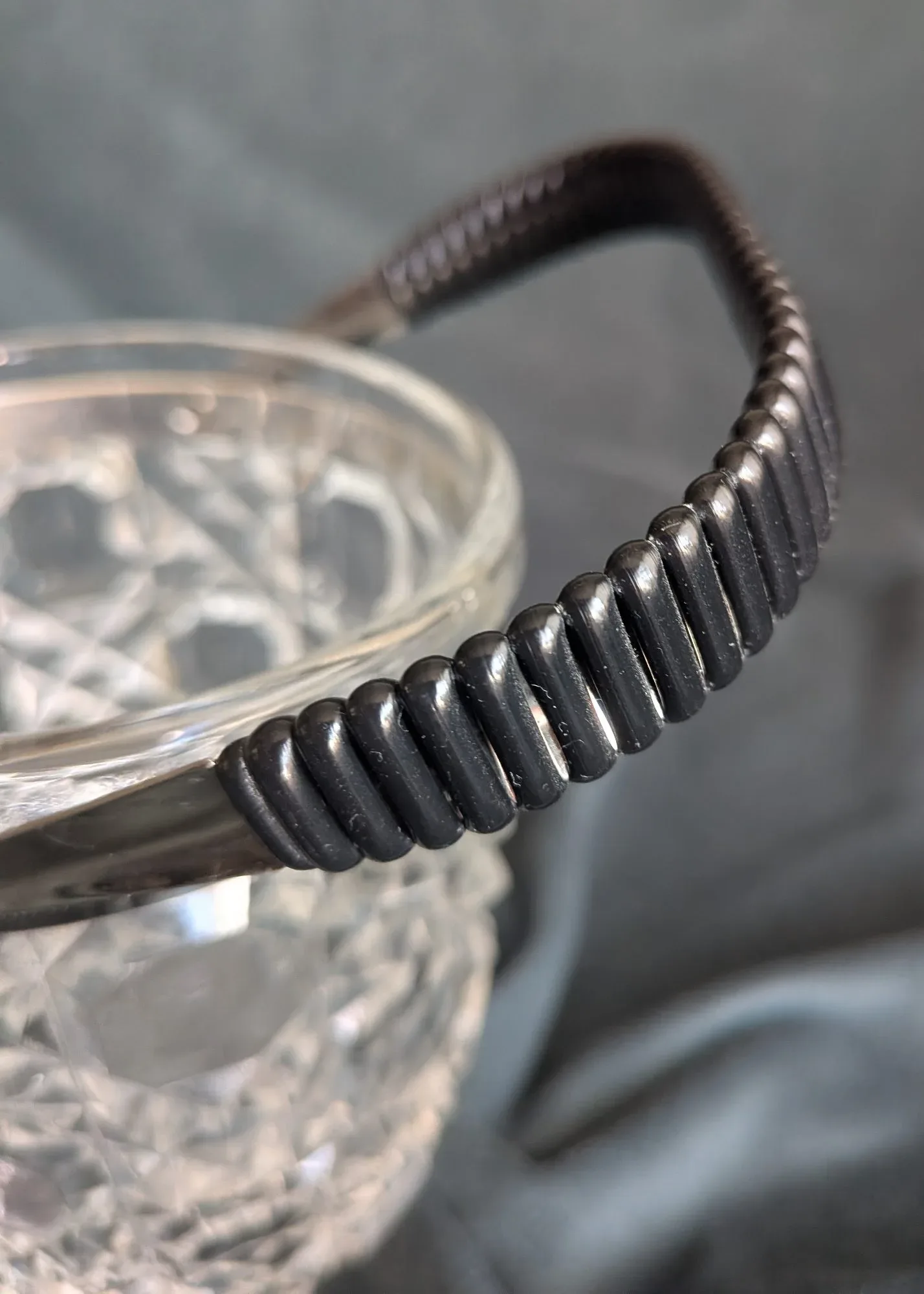 Elegant Ishink i Facetterat Glas och Rostfritt Stål - Bild 4
