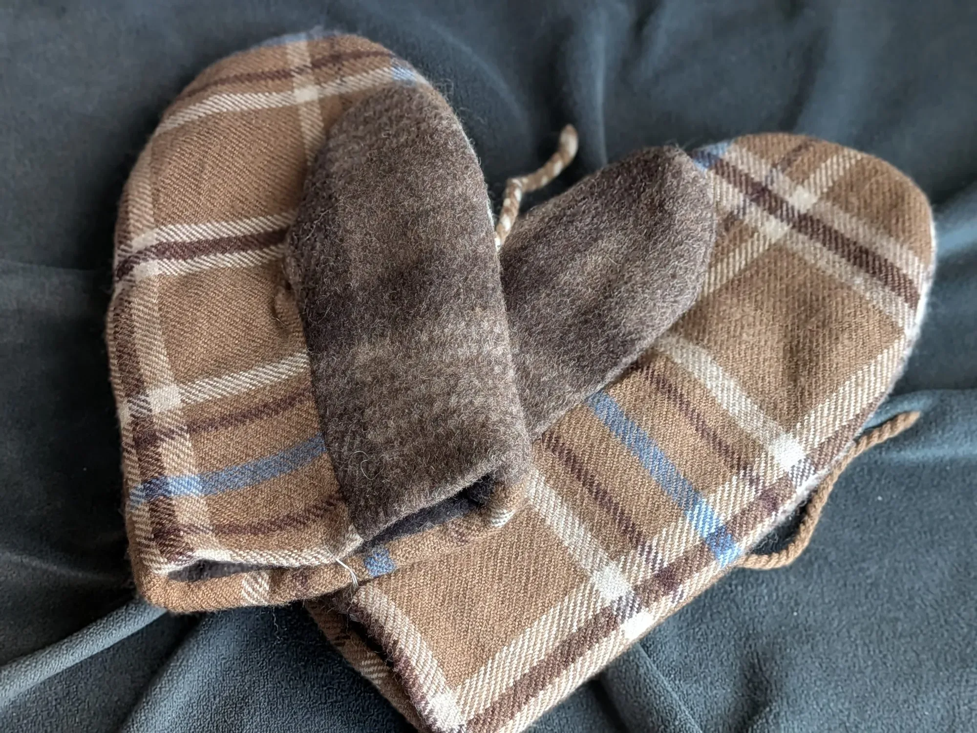 STAYTION Handmade Wool Blend Mittens – Plaid & Solid Color - Image 9