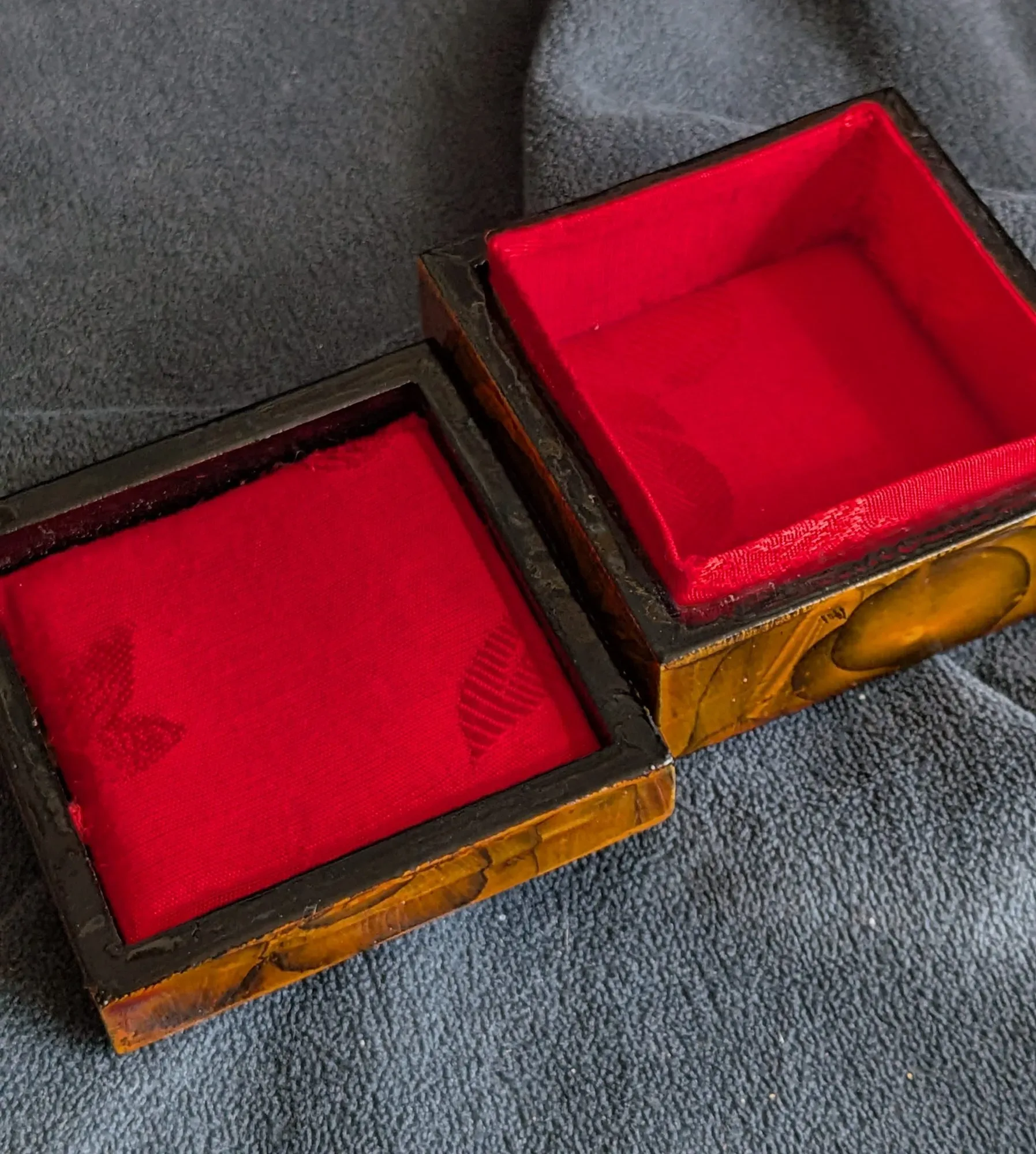 Vintage lackerad ask med pagodmotiv - Bild 8