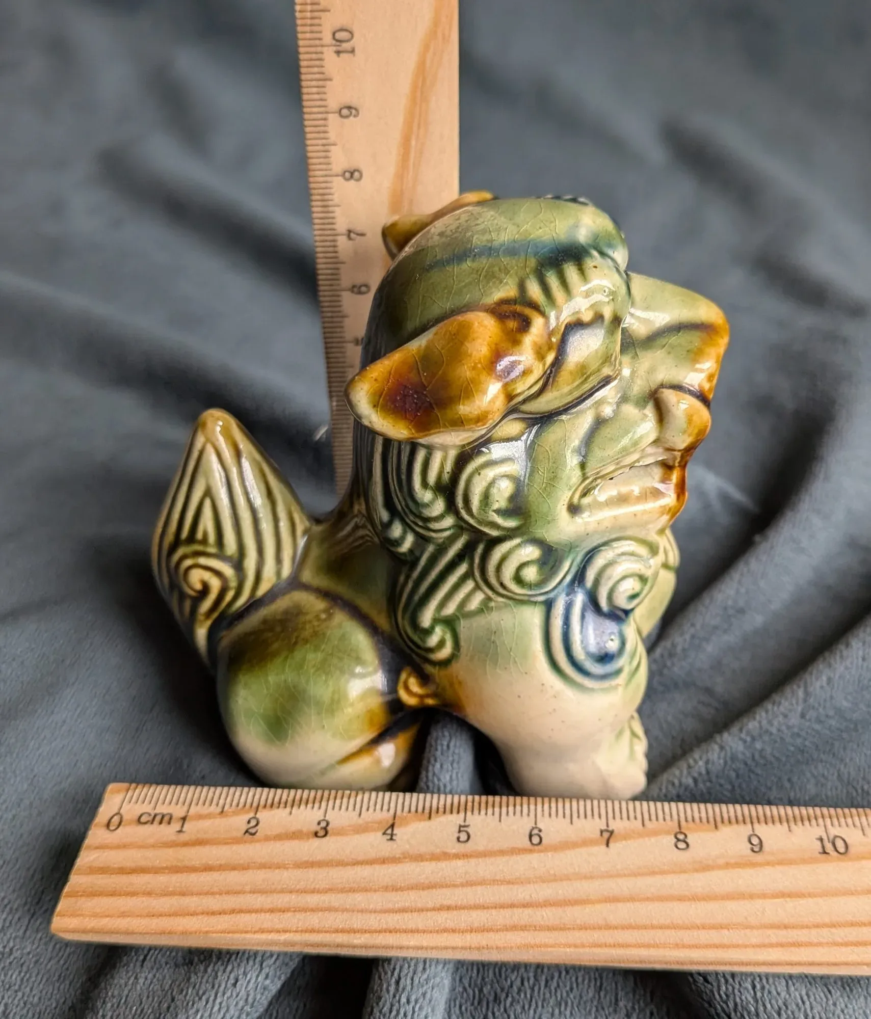 Vintage Ceramic Lion Figure, Crackle Glaze, Asian Style - Image 4