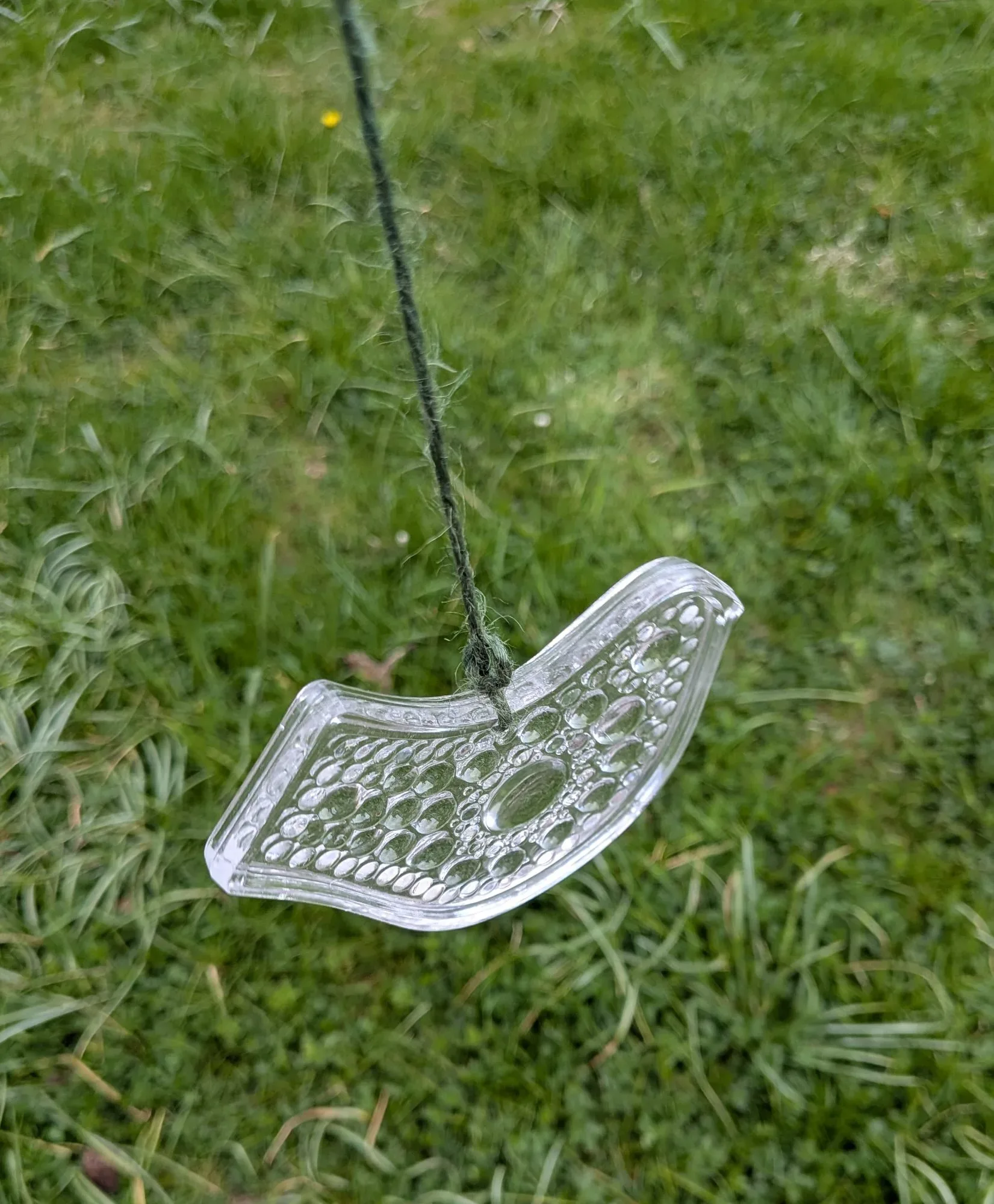 Hadeland Glass Bird Hanging Ornament with Bubble Pattern - Image 5
