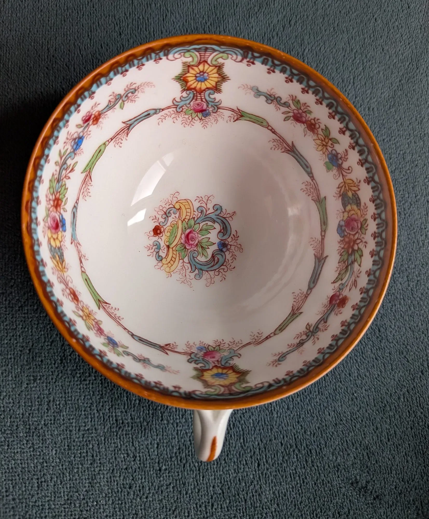Rörstrand Porcelain Cups & Saucers, 5 Sets, Floral Decor - Image 12