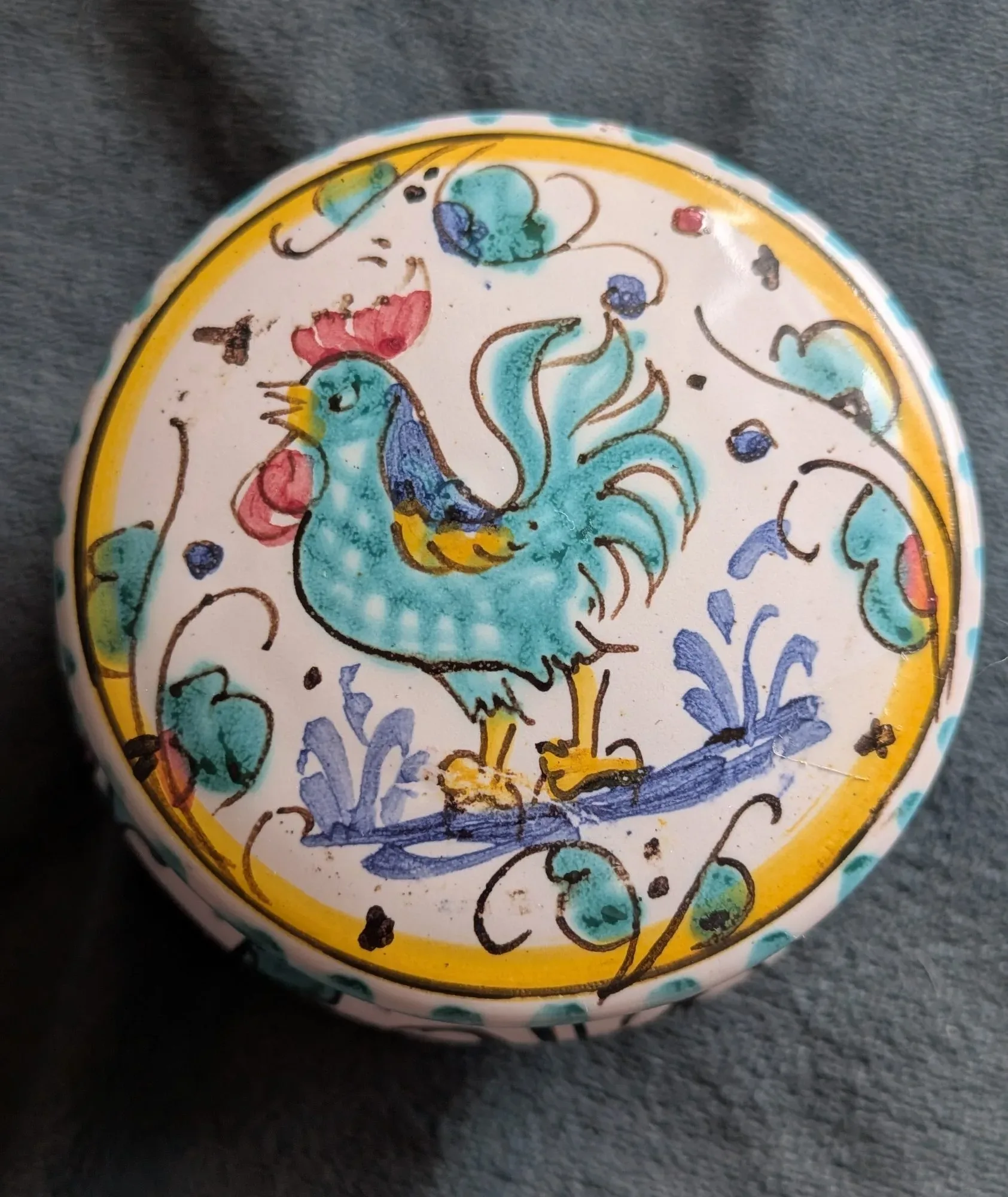 Italian Grazia Deruta Hand-Painted Rooster Ceramic Box - Image 7