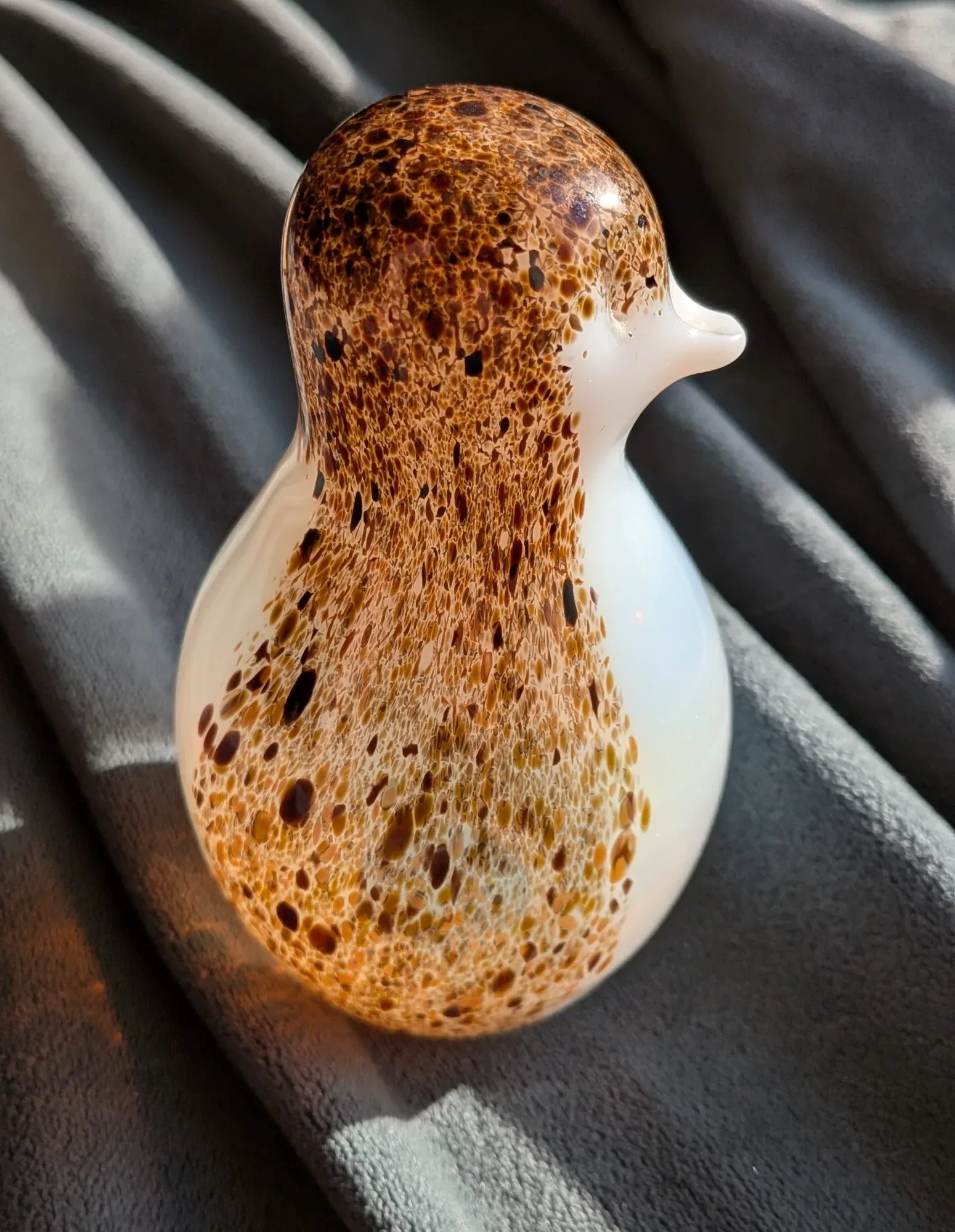 Konstglas Fågel, Vit/Brunmelerad Figur - Bild 5