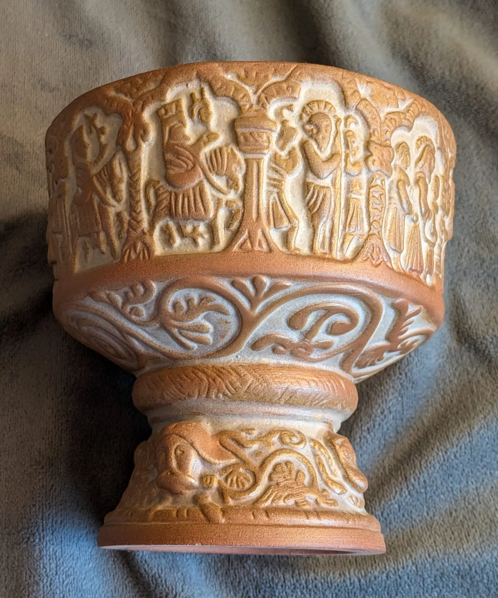 Solid Stoneware Bowl with Relief Decoration - Image 11
