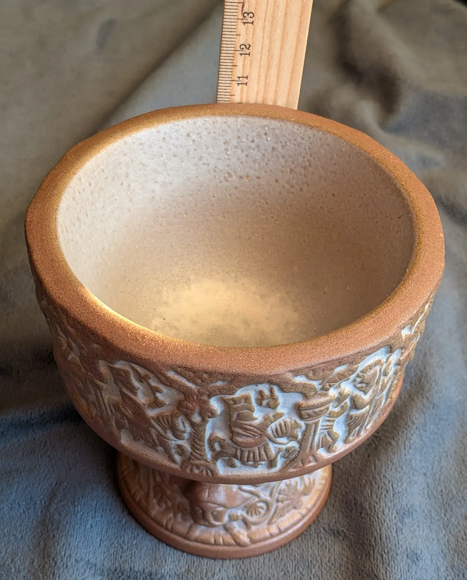 Solid Stoneware Bowl with Relief Decoration - Image 3