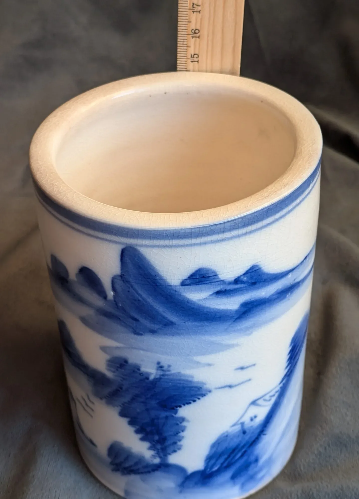 Chinese Blue and White Ceramic Landscape Holder - Image 7
