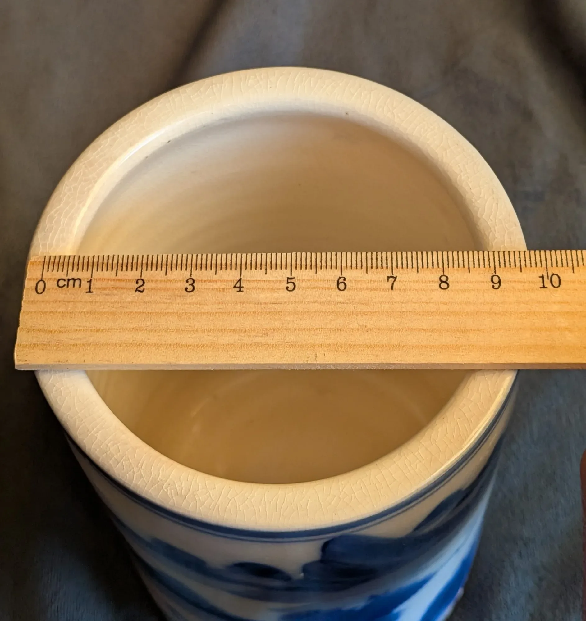 Chinese Blue and White Ceramic Landscape Holder - Image 2