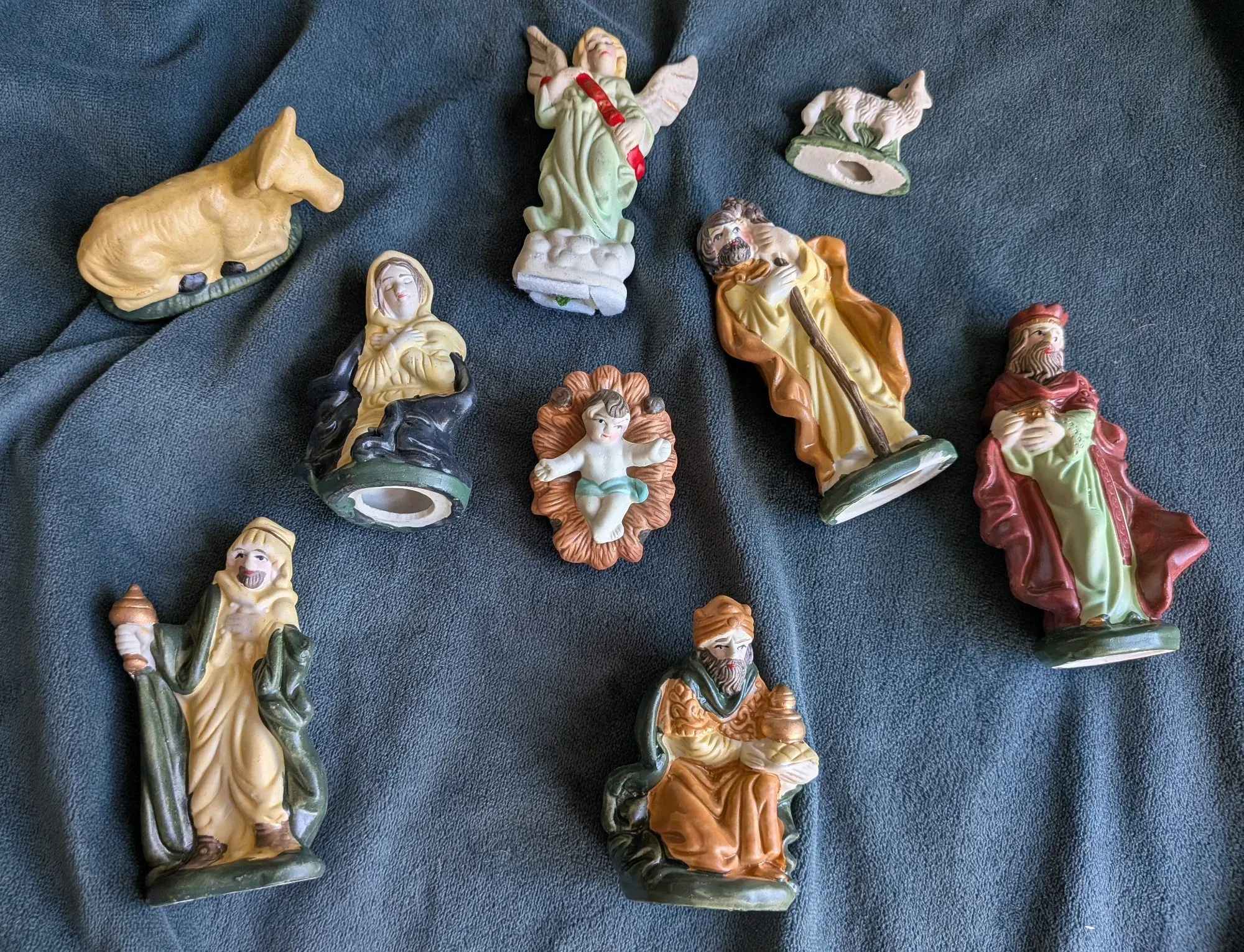 Traditionell Julkrubba i Keramik, Handmålad, 9 delar - Bild 5